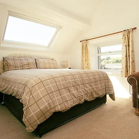 Stone House Farm 4*